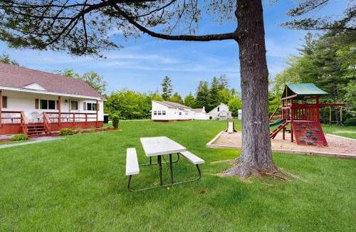 Lincoln Apartment | Riverbank Motel and Cabins Managed by First Chair Destinations