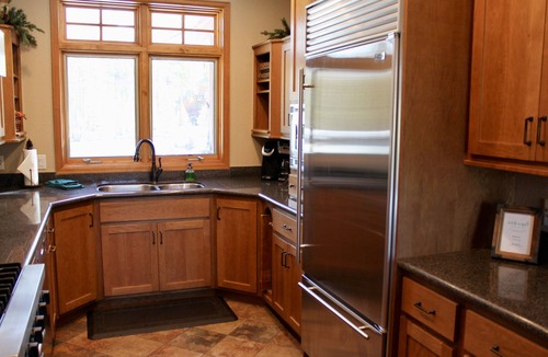 Grand Lake House | Riverfront. 5 Beds, 3 Baths