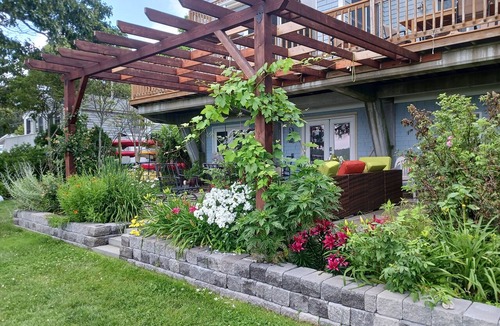 Wareham Center House | Riverfront house with kyacks fire pit and gym