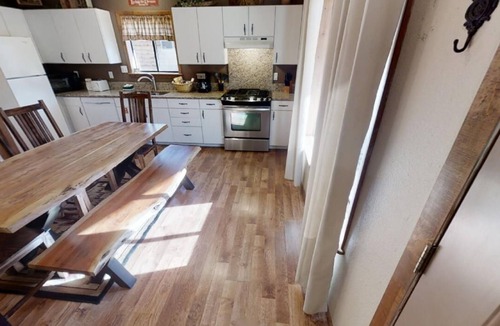 Red River Cabin | Riverside Cabin - In Town - New Property - Pet Friendly