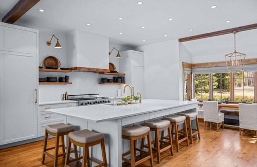 John Dodge House | RMR: Grand View Retreat Home in Wilson