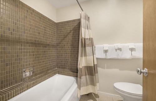 Moose Wilson Road Apartment | RMR: Hawthorne 214 Condo in The AspensWilsonWY