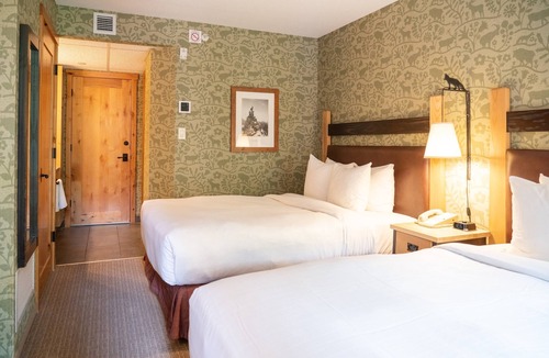 Banff Hotel | Rockies Room with Access to Grotto Hot Pools!