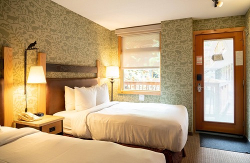 Banff Hotel | Rockies Room with Access to Grotto Hot Pools!