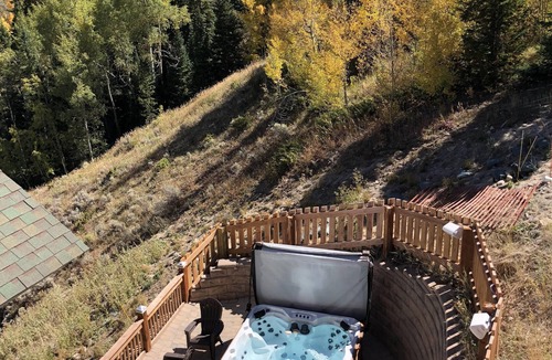 Wildernest House | Rocky Mountain Dream Vista Chateau