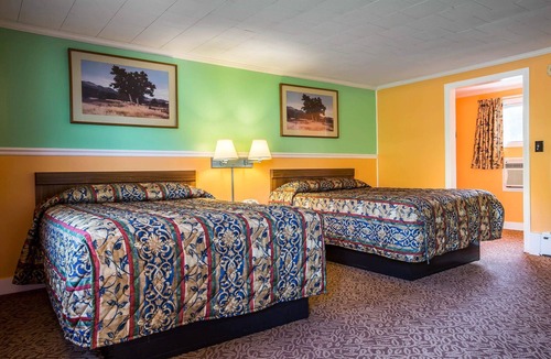 Lincoln Hotel | Rodeway Inn Lincoln I-93