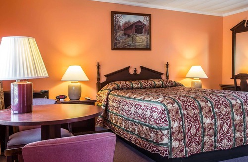 Lincoln Hotel | Rodeway Inn Lincoln I-93