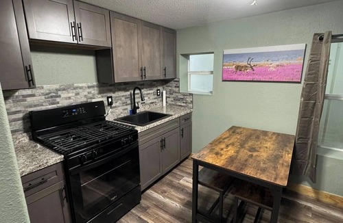 Walden Hotel | Room 2 - Apartment Style space
