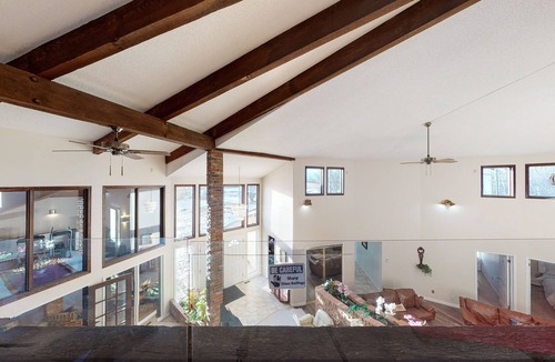 Legal House | room for rent in 8100 sq ft mansion in country