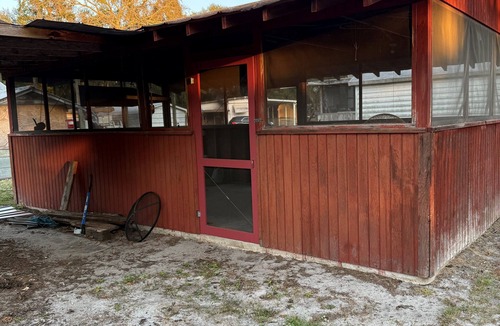 Fedhaven House | Rustic fish camp getaway - the perfect spot for families, anglers & all others!