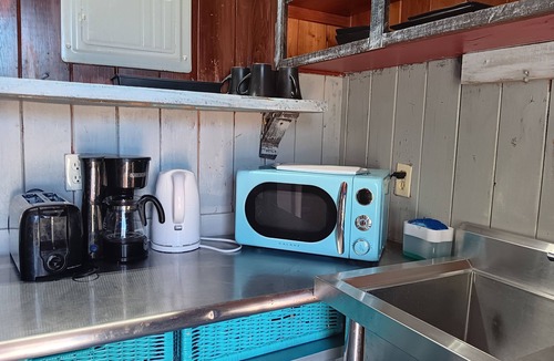 Tropic Apartment | Rustic private one bedroom @ Eau Gallie Downtown, spacious in size of 650 sqft.