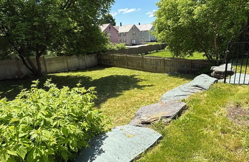 East Haven  Rutland County House | Rutland Victorian 5 minute Walk to Downtown! Near hiking & lakes. Dog-Friendly!