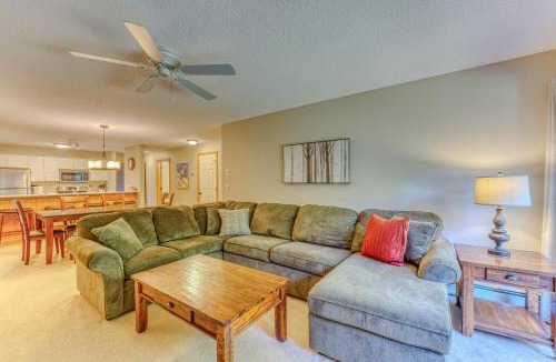 Carroll House | S42 Well appointed Bretton Woods Condo with Deck, Fireplace & Easy Access to Area Activities