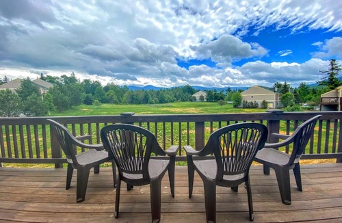 Carroll Apartment | S5 Renovated Bretton Woods Resort condo with beautiful mountain views Fast wifi