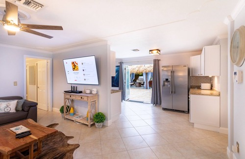 Hunt Club House | Sailfish Paradise – Minutes to Golf & Ocean