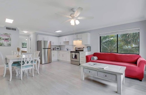 Stuart Apartment | Sailfish Suites - 12 - waterfront lodging