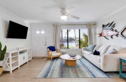 Stuart Apartment | Sailfish Suites 5 - Waterfront Lodging