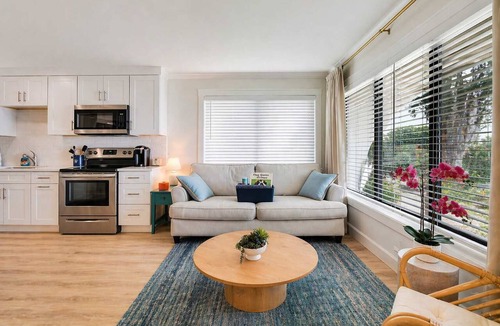 Stuart Apartment | Sailfish Suites 6 - pet friendly, waterfront!