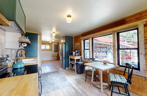 Pitkin Cabin | Salmon Trout Retreat - Pitkin