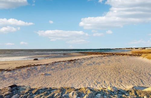 West Falmouth House | Sandbar Hideaway