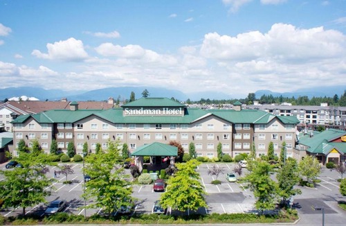 Langley Hotel | Sandman Hotel Langley