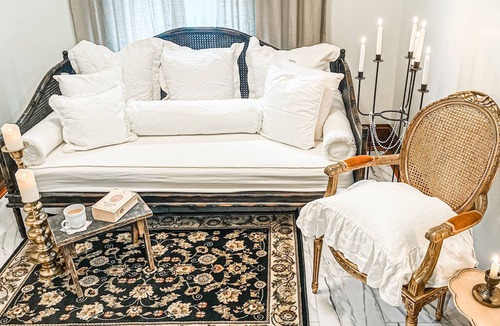 Sandusky House | Sandusky's Original Luxury Bachelorette Mansion