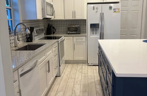 Delray Beach House | Santorini Blue Beach House - Brand new heated pool with backyard oasis!
