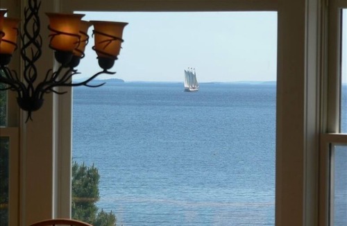 Owls Head House | SCHOONERS LANDING Luxury Oceanfront Home With Lighthouse Views