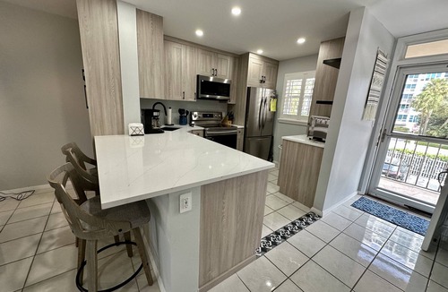 Bel Air Condo | Sea you on the Shore