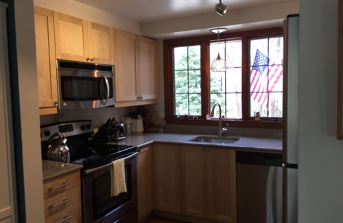 Chatham House | Secluded Chatham Cape Cod House Stage Harbor Area