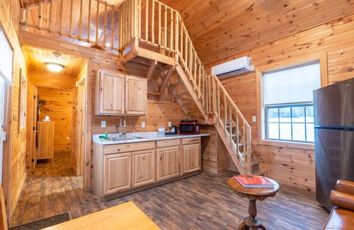 Bethlehem Cabin | Secluded Forest Cabin for Two White Mountains