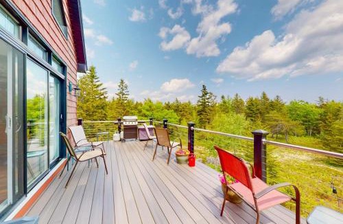 Stone Haven House | Secluded hilltop home with beautiful Cadillac Mountain view and multiple decks