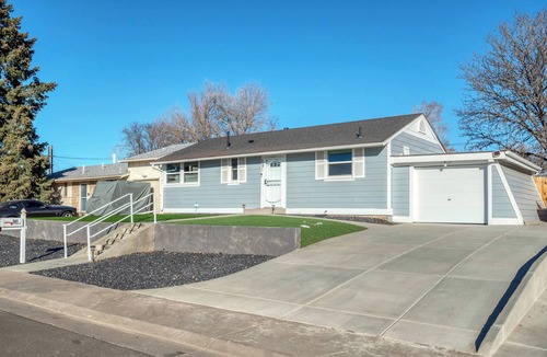 Twin Lakes House | Serene 2-bedroom house with AC in vibrant Denver