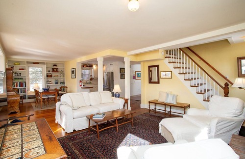 Moscow House | Serene and Bright 3-bedroom house in Stowe perfect for your getaway