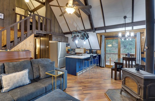 Rapid City House | Serene Black Hills Forest Cabin w/Wraparound Deck