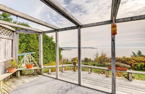 Jonesport House | Serene Jonesport Escape: Deck w/Water Views!