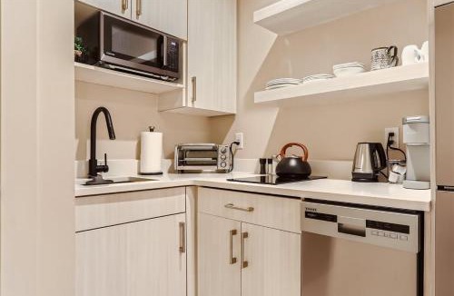 West Colfax Apartment | Serenity at Sloan's - 1-BR with a Modern Twist