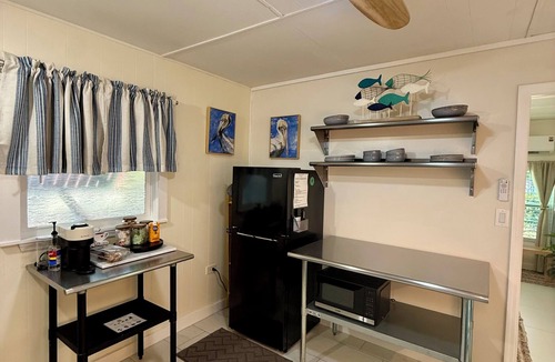 Stuart Cottage | Shady Acres Owner’s Suite
