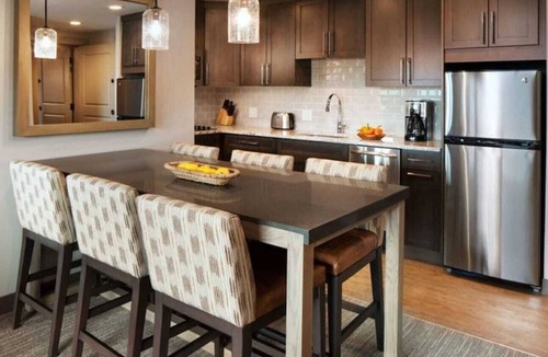 Steamboat Springs Resort | Sheraton Steamboat Resort Villas-Charming Two Bedroom Retreat