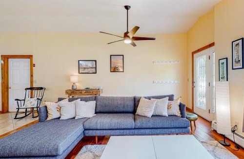 South Burlington House | Sherry Road Retreat
