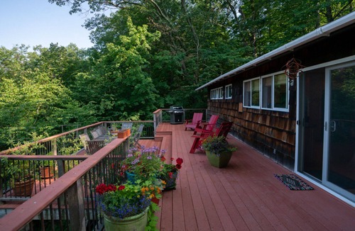 Silver Bay House | Silver Bay Home Overlooking Stunning Lake George