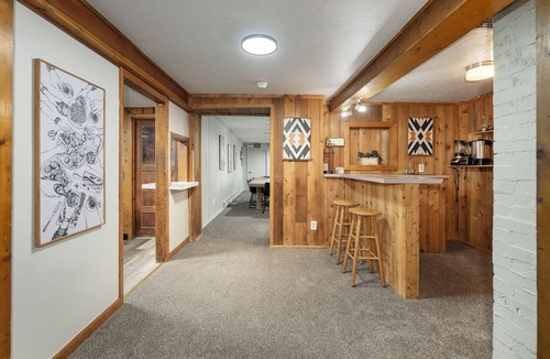 Winter Park Ski Chalet | Ski in 9 Bedroom, great for large groups!