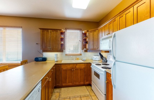 Big White Ski Resort Condo | Ski-in/out condo with private hot tub, majestic mountain views, & fireplace