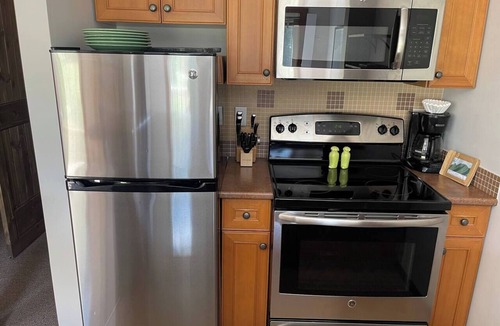 East Kootenay Condo | Ski In/Out | Cozy 1 Bedroom right at the Resort