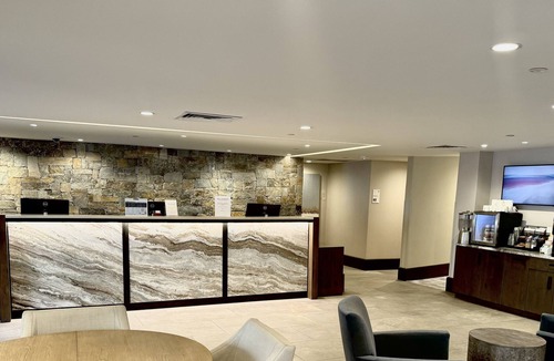 Beaver Creek Condo | SKI IN/OUT+LUXURY OVER 200+5 STAR REVIEWS MTN VIEW 2 BDR/2BA 2 POOLS 3 HTUBS A/C