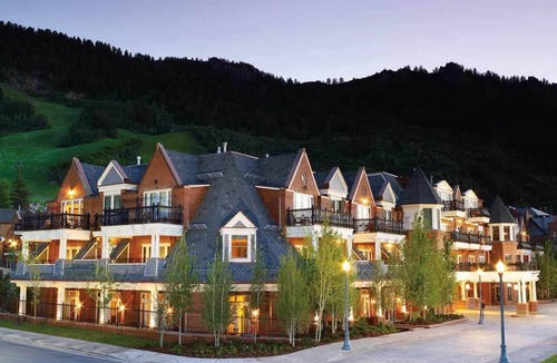 Downtown Villa | Ski Martin Luther King Weekend at The Aspen Mountain Residences!