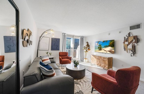 Brickell Apartment | Sky-High Luxury 3BR with Brickell City & Bay Views