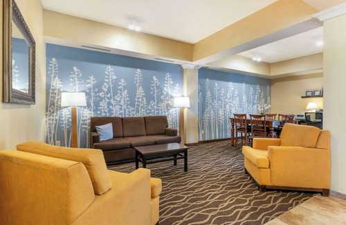 Rapid City Hotel | Sleep Inn & Suites Rapid City