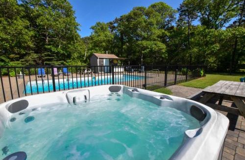 Northwest Harwich House | Sleeps 14 Home w Pool Great for Families