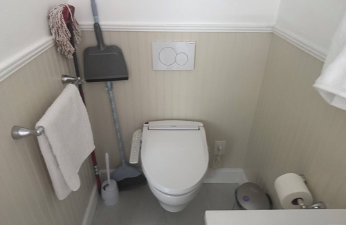 Westgate Apartment | Small apt Chic 1-bedroom apartment with AC, WiFi in wonderful West Palm Beach